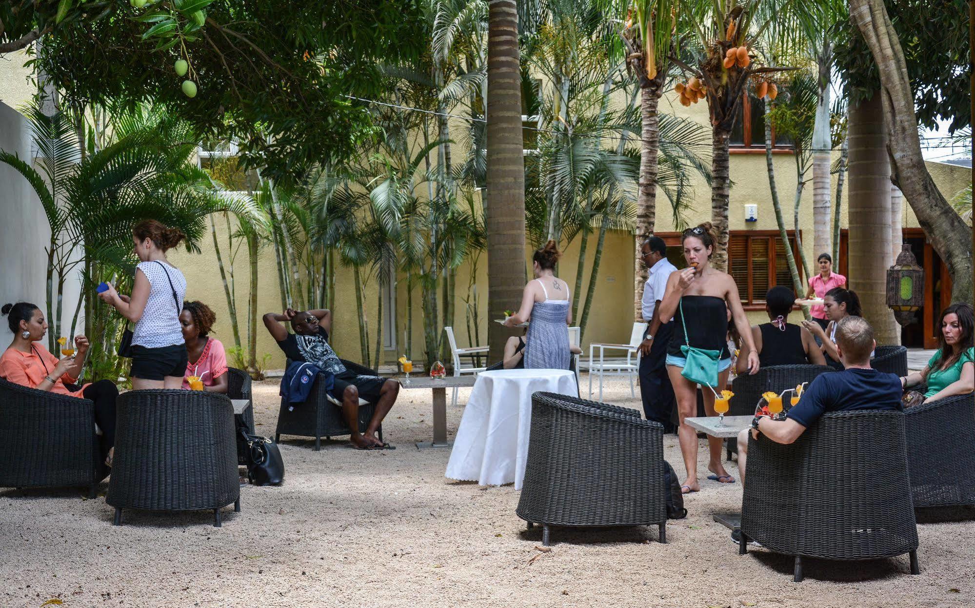 La Margarita Hotell Pointe aux Piments Eksteriør bilde